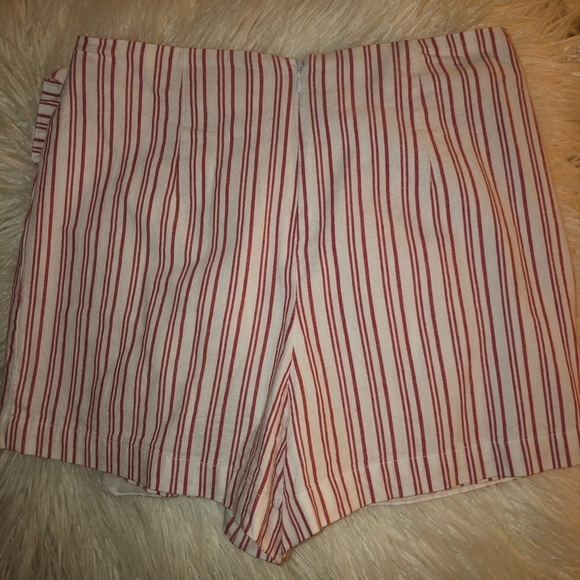 Red & White Stripped Skirt/Skort - Picture 4 of 5
